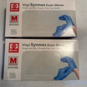 Basic Vinyl Synmax Exam Gloves - Medium